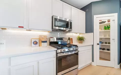 Kitchen - 515 Plateau St, Maxwell, TX 78656 photo 5 of 6
