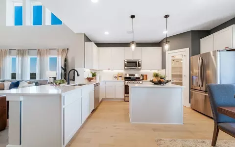 Kitchen - 515 Plateau St, Maxwell, TX 78656 photo 4 of 6
