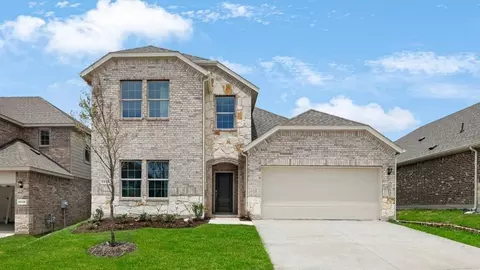 2102 California Ln, Arlington, TX 76015