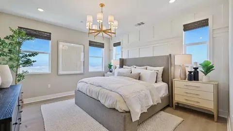 Bedroom - 27426 Hackberry Pl, Valencia, CA 91381 photo 1 of 8