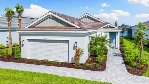 7817 Coral Sea Ln, Palmetto, FL 34221