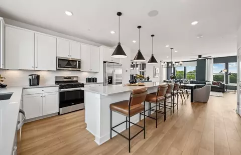 Kitchen - 1205 Bear Oak Ln, Laurel, MD 20724 photo 2 of 5