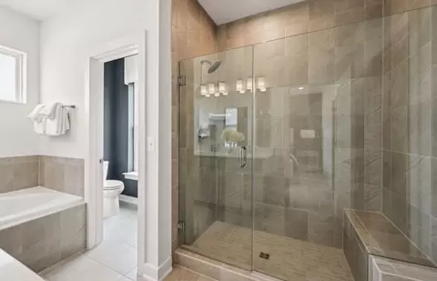 Bath - 1205 Bear Oak Ln, Laurel, MD 20724 photo 4 of 7