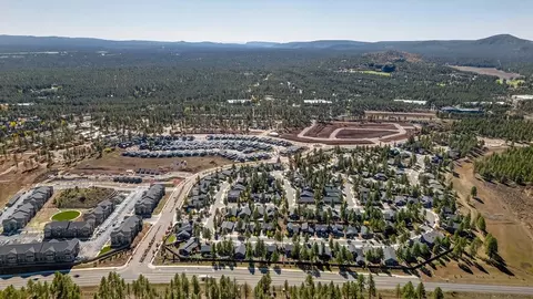 View/Area - 2604 S Gamma Loop, Flagstaff, AZ 86001 photo 3 of 9