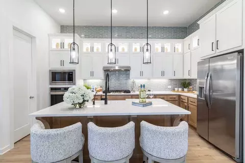 Kitchen - 12990 Soaring Forest Dr, Conroe, TX 77302 photo 2 of 11