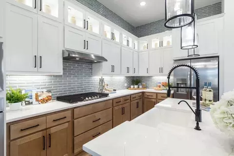 Kitchen - 12990 Soaring Forest Dr, Conroe, TX 77302 photo 3 of 11