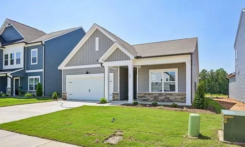 129 N Stonemill Trl, Clayton, NC 27520