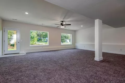 Living - 822 S Ridgemont Dr, Nixa, MO 65714 photo 3 of 4