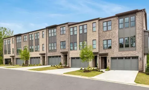 507 Red Clay Farm Ln, Suwanee, GA 30024