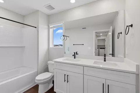Bath - 307 Barn Owl Ave, Fort Lupton, CO 80621 photo 1 of 1