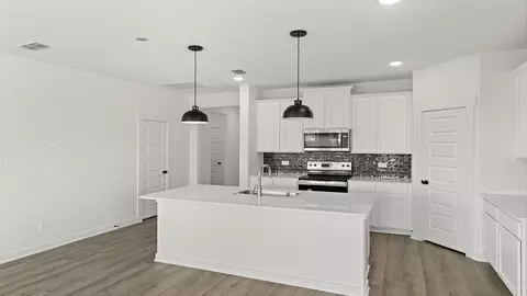 Kitchen - 709 Rustic Ridge Dr, Lavon, TX 75166 photo 3 of 7