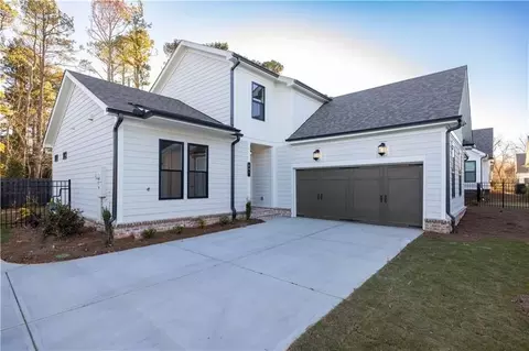 581 Pearl St, Cumming, GA 30040