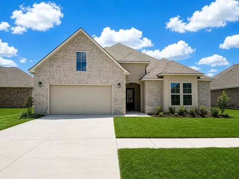 25324 Kingfisher Dr, Ponchatoula, LA 70454
