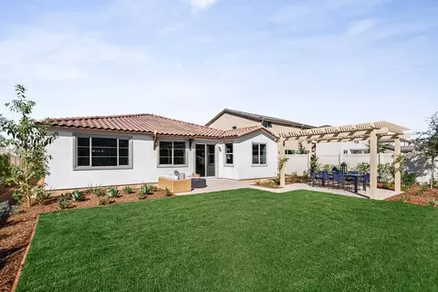 Exterior - 2016 Woolem Pl, Escondido, CA 92026 photo 2 of 4