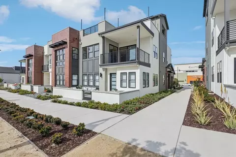 111 10th St, Marina, CA 93933