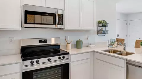 Kitchen - 3784 N 96th Ln, Phoenix, AZ 85037 photo 3 of 3
