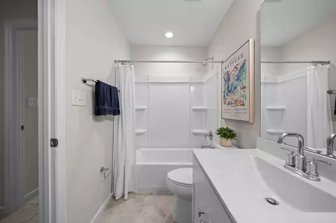Bath - 10245 Spokane Dr, Affton, MO 63123 photo 6 of 9