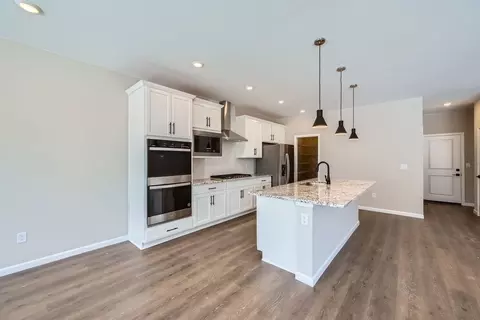 Kitchen - 154 Buckwheat Ln, Berthoud, CO 80513 photo 1 of 5