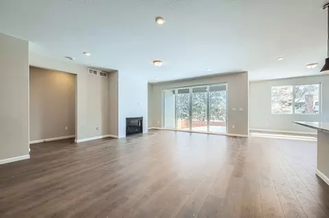 Living - 154 Buckwheat Ln, Berthoud, CO 80513 photo 4 of 9