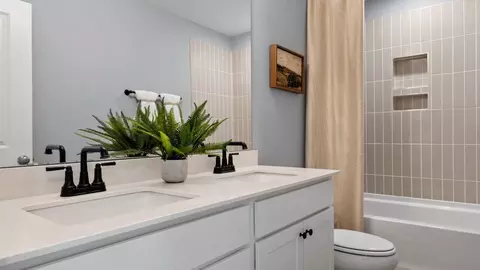 Bath - 4420 Bragg Rd, Durham, NC 27704 photo 2 of 3
