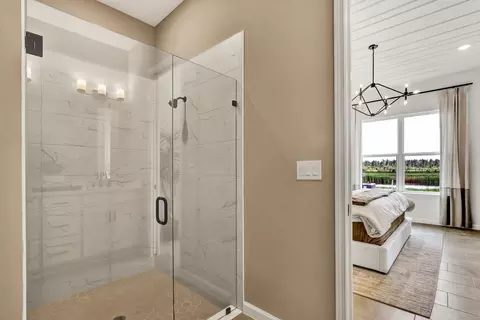 Bath - 636 Knotted Birch Ave, Saint Augustine, FL 32092 photo 3 of 7
