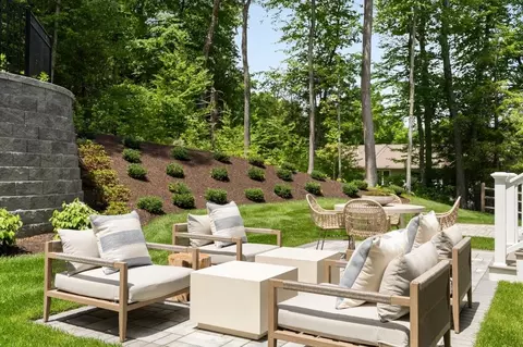 Exterior - 49 Bramble Way, Brookfield, CT 06804 photo 1 of 1