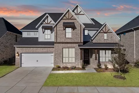 705 Squill Rd, Fort Worth, TX 76247