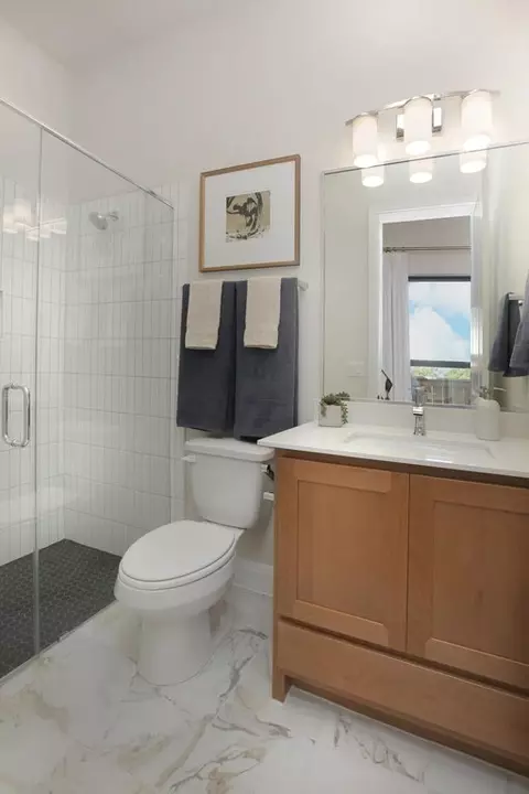 Bath - 334 Silver Sage St, Conroe, TX 77304 photo 4 of 7