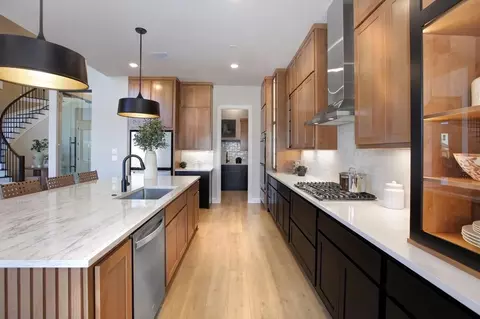 Kitchen - 334 Silver Sage St, Conroe, TX 77304 photo 2 of 2