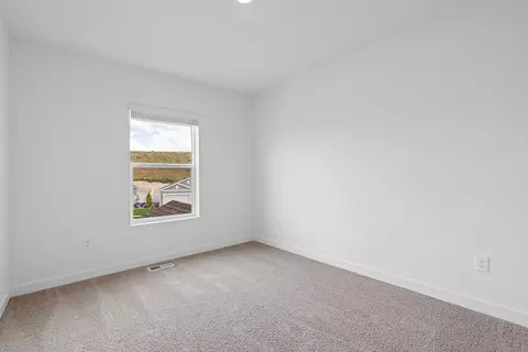 Bedroom - 7242 N Bald Eagle Way, Eagle Mountain, UT 84005 photo 4 of 4