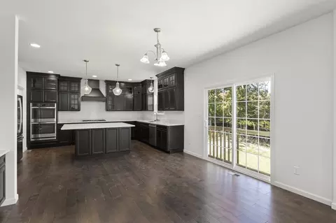 Kitchen - 1020 Clover Hill Ct, Sullivan, MO 63080 photo 22 of 30