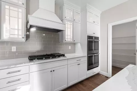 Kitchen - 1020 Clover Hill Ct, Sullivan, MO 63080 photo 20 of 30