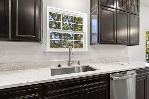 Kitchen - 1020 Clover Hill Ct, Sullivan, MO 63080 photo 26 of 30