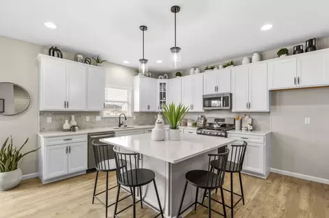 Kitchen - 1020 Clover Hill Ct, Sullivan, MO 63080 photo 13 of 30