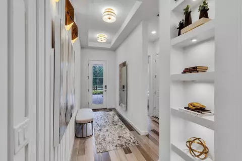Entry Way - 277 Applejack Dr, Saint Augustine, FL 32092 photo 2 of 2