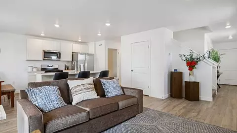 Entry Way - 1932 E Corriente Dr #1299, Salem, UT 84653 photo 1 of 4
