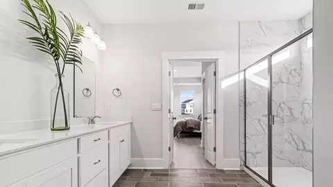 Bath - 2983 Fish Hawk Ln, Florence, SC 29505 photo 1 of 2