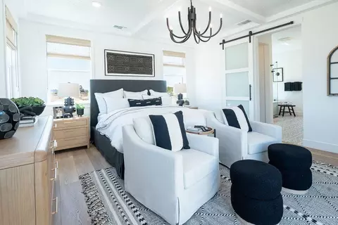Bedroom - 1080 Vinaza Ln, Paso Robles, CA 93446 photo 2 of 11