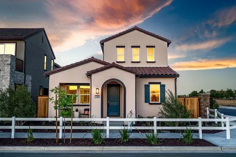 Exterior - 1080 Vinaza Ln, Paso Robles, CA 93446 photo 18 of 29