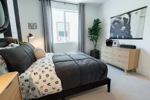 Bedroom - 1080 Vinaza Ln, Paso Robles, CA 93446 photo 5 of 11