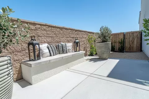 Exterior - 1080 Vinaza Ln, Paso Robles, CA 93446 photo 11 of 29