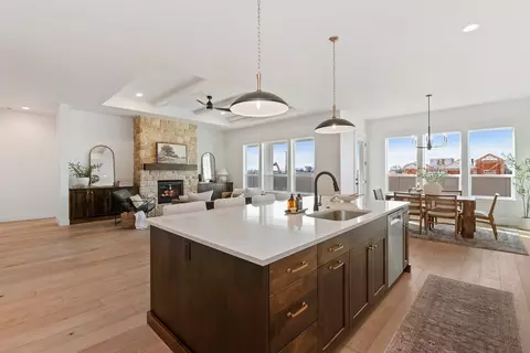 Kitchen - 2230 N Peakhurt Ave, Kuna, ID 83634 photo 4 of 6