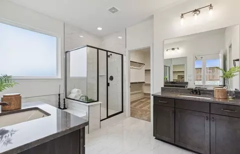 Bath - 11045 Abbotsbury Rd, Haslet, TX 76052 photo 2 of 5