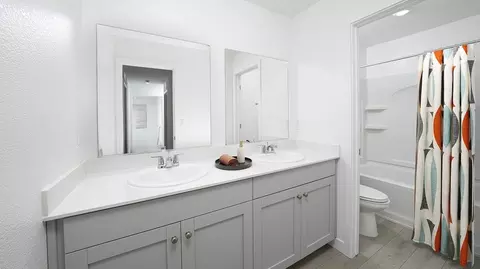 Bath - 7963 Black Ledge Way, Antelope, CA 95843 photo 3 of 4