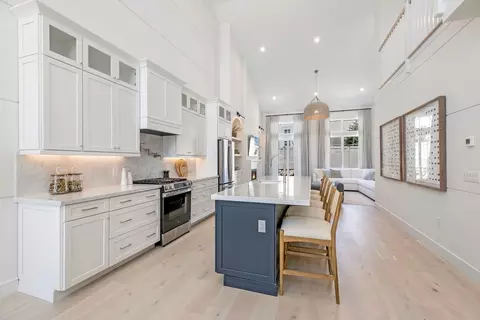 Kitchen - 1 Juniper Ln, Yaphank, NY 11980 photo 5 of 6