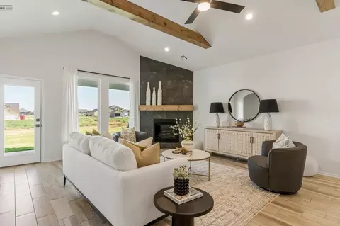Living - 16185 S 89th E Ave, Bixby, OK 74008 photo 1 of 9