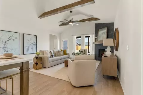 Living - 16185 S 89th E Ave, Bixby, OK 74008 photo 6 of 9