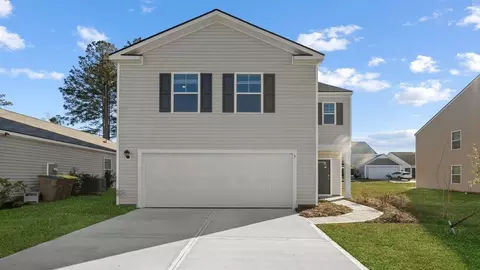 48 Lakefront Dr, Port Wentworth, GA 31407