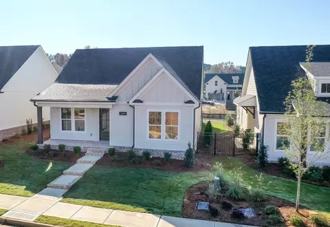 3549 Dickson Place Dr, Opelika, AL 36801