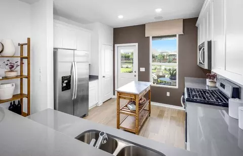 Kitchen - 194 Bridge Deck Loop, Kyle, TX 78640 photo 1 of 2
